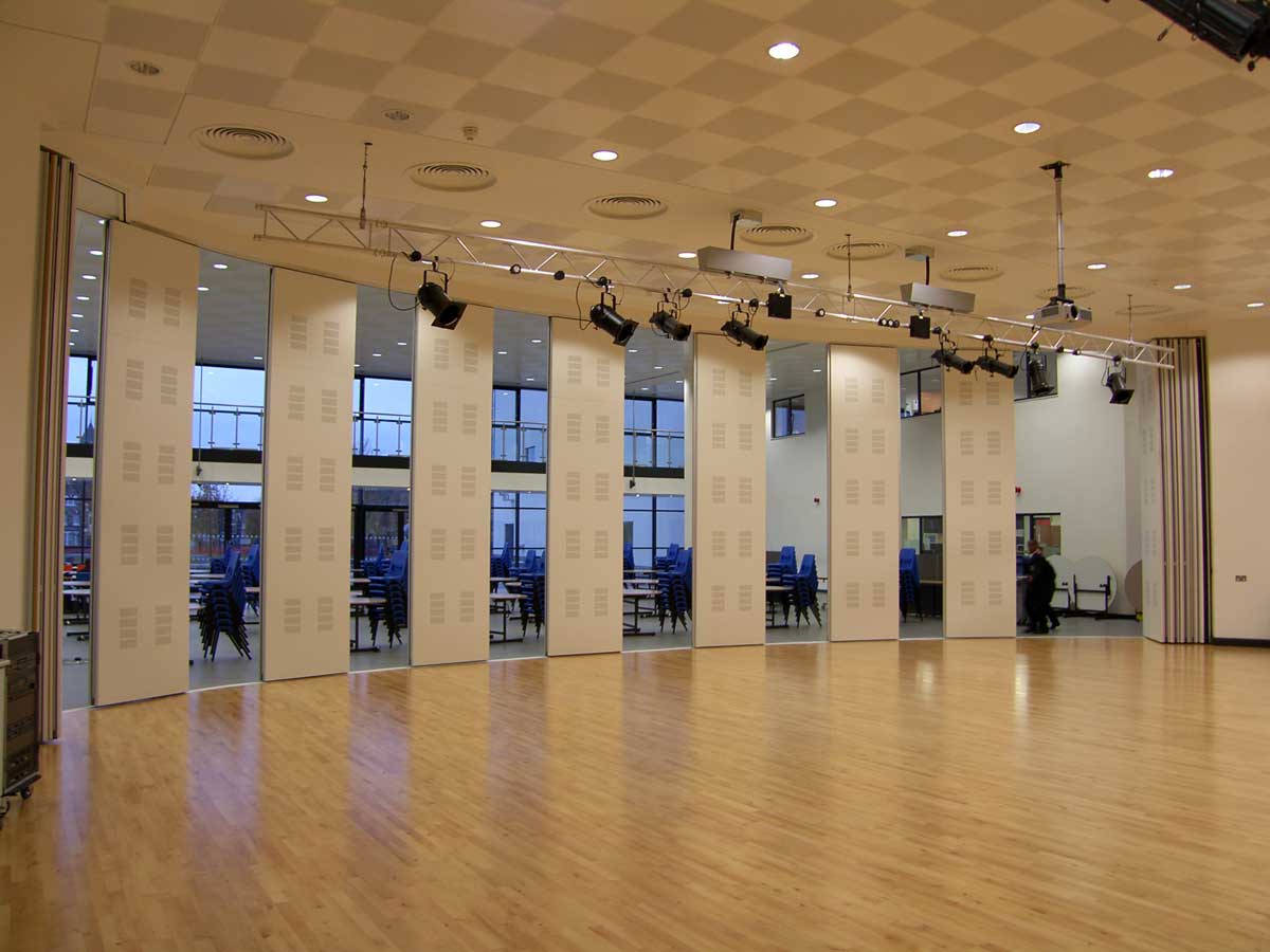 活動(dòng)隔斷墻