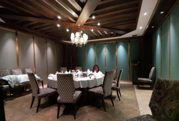 活動(dòng)隔斷墻